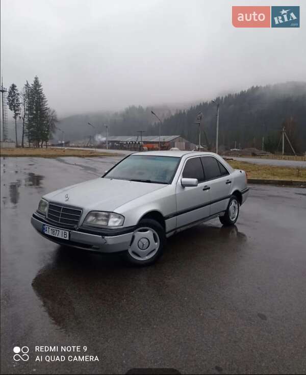 Седан Mercedes-Benz C-Class 1996 в Ивано-Франковске