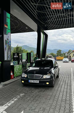 Седан Mercedes-Benz C-Class 2003 в 
