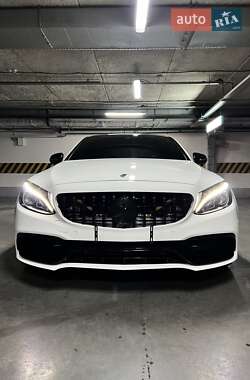 Седан Mercedes-Benz C-Class 2015 в Києві