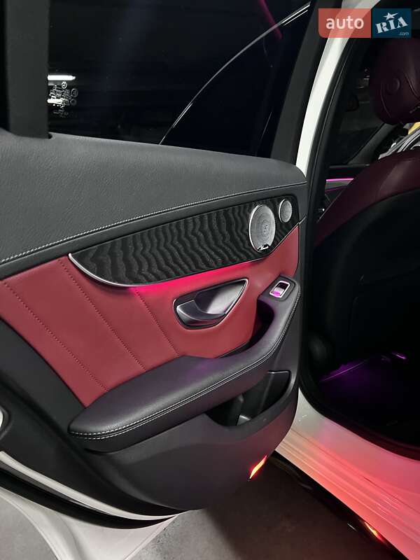 Седан Mercedes-Benz C-Class 2015 в Киеве