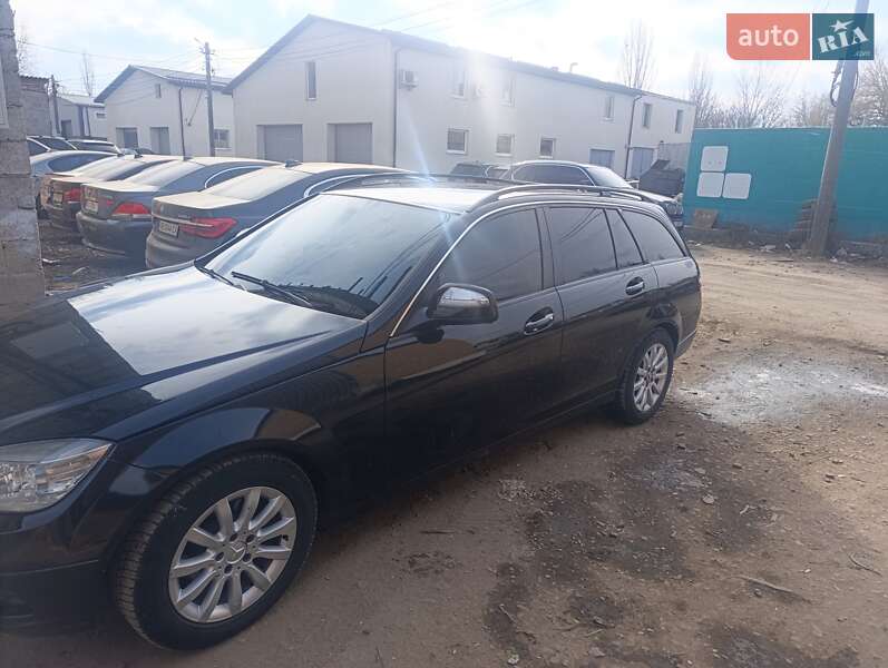 Mercedes-Benz C-Class 2008