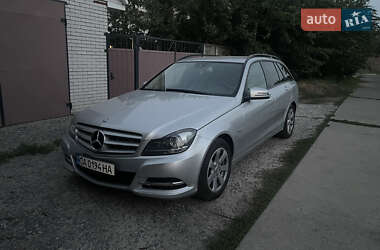 Универсал Mercedes-Benz C-Class 2011 в 