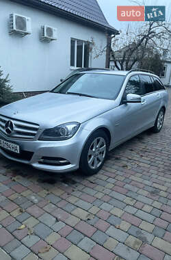 Mercedes-Benz C-Class 2011