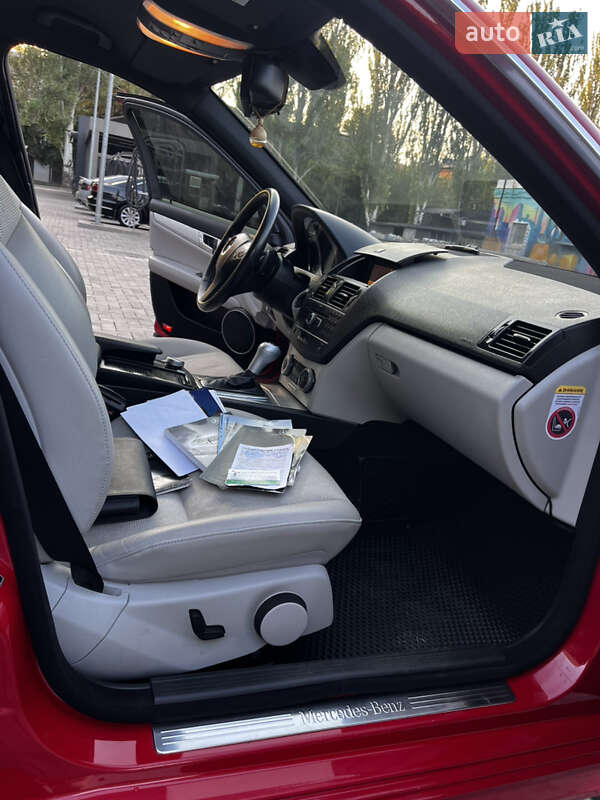 Седан Mercedes-Benz C-Class 2010 в Кривому Розі фото 22 Седан Mercedes-Benz C-Class 2010 в Кривому Розі