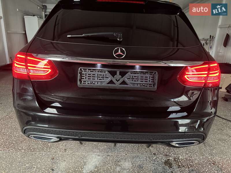 Универсал Mercedes-Benz C-Class 2016 в Тернополе