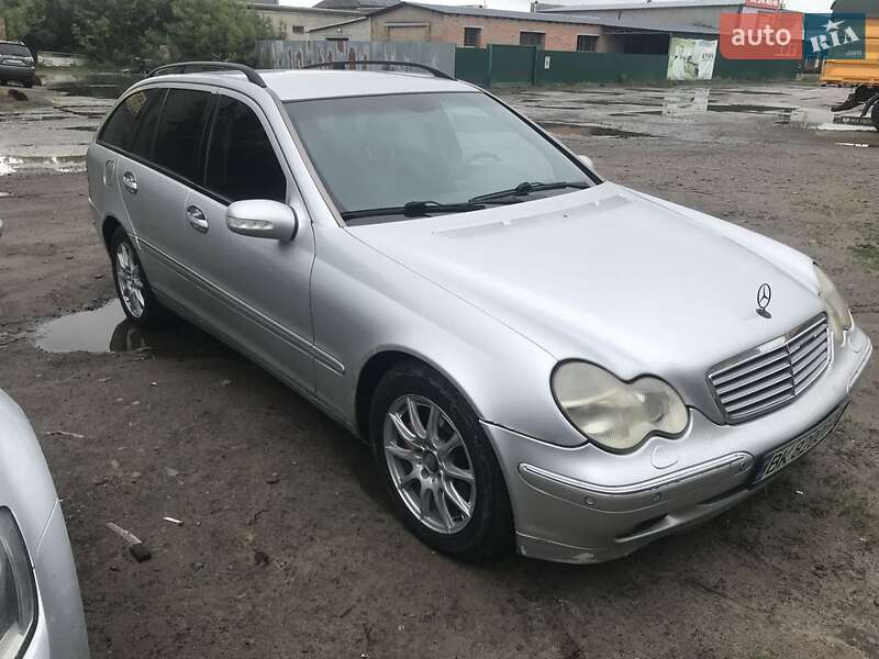 Mercedes-Benz C-Class 2001