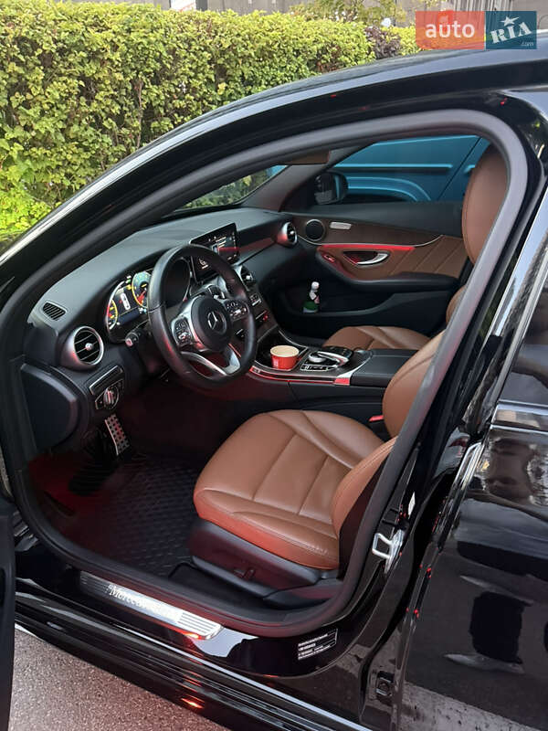 Седан Mercedes-Benz C-Class 2018 в Киеве