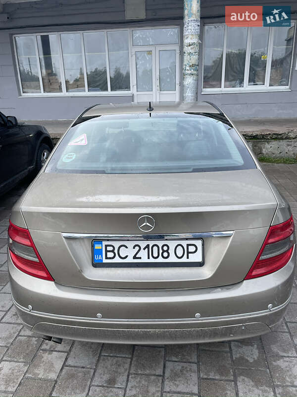 Седан Mercedes-Benz C-Class 2008 в Львове