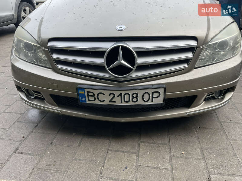 Седан Mercedes-Benz C-Class 2008 в Львове
