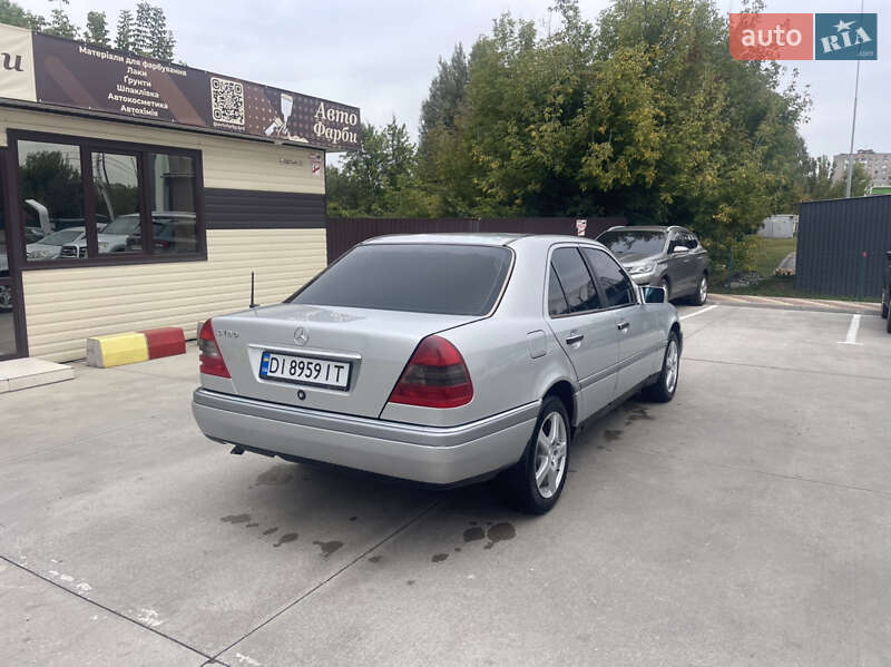 Седан Mercedes-Benz C-Class 1995 в Бердичеве