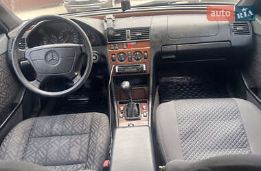 Седан Mercedes-Benz C-Class 1995 в 