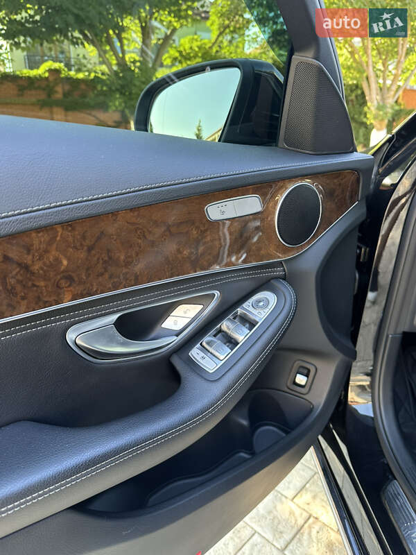 Седан Mercedes-Benz C-Class 2016 в Павлограді