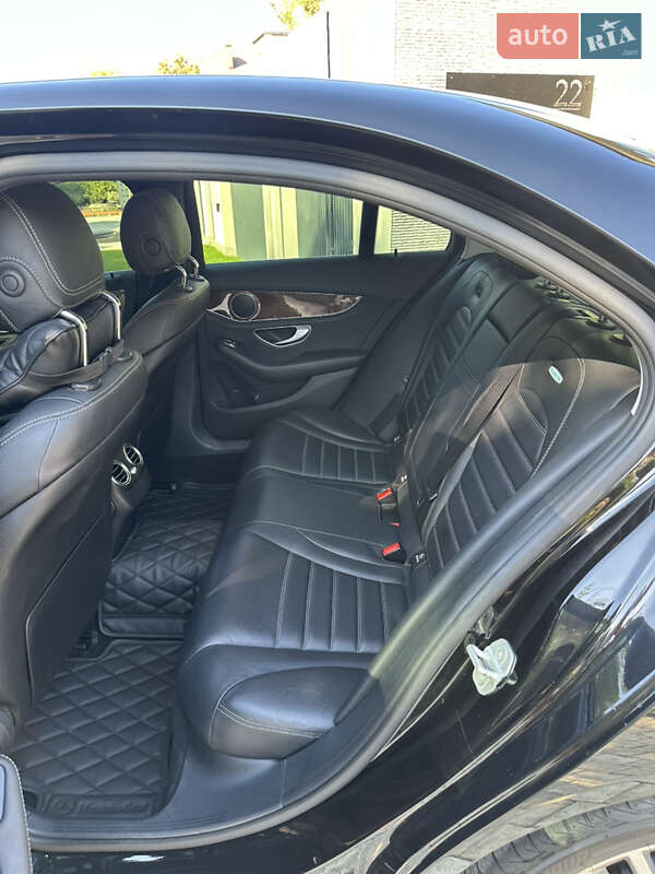 Седан Mercedes-Benz C-Class 2016 в Павлограді