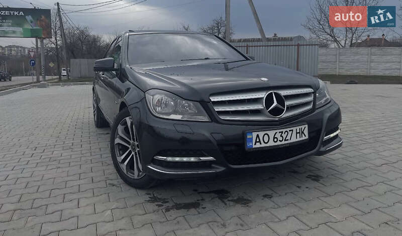 Седан Mercedes-Benz C-Class 2012 в Полтаве