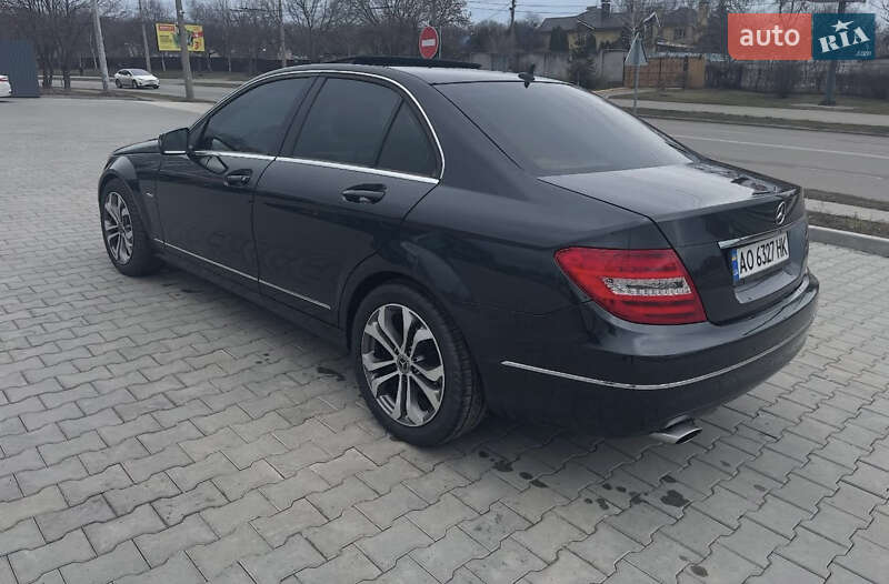 Седан Mercedes-Benz C-Class 2012 в Полтаве