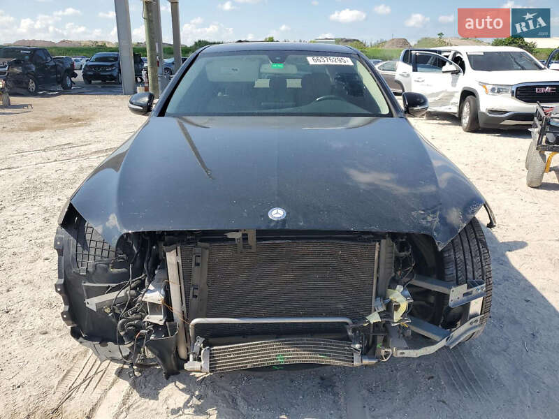 Седан Mercedes-Benz C-Class 2015 в Львове фото 4 Седан Mercedes-Benz C-Class 2015 в Львове