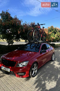 Купе Mercedes-Benz C-Class 2013 в 