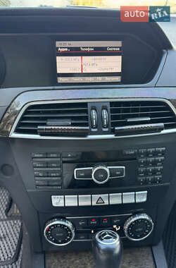 Седан Mercedes-Benz C-Class 2011 в 