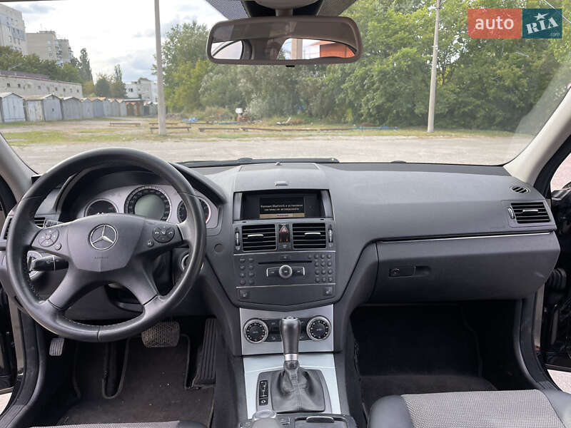 Седан Mercedes-Benz C-Class 2007 в Харькове