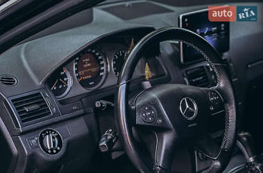 Седан Mercedes-Benz C-Class 2008 в 
