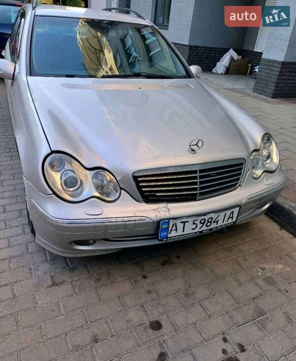 Универсал Mercedes-Benz C-Class 2003 в 