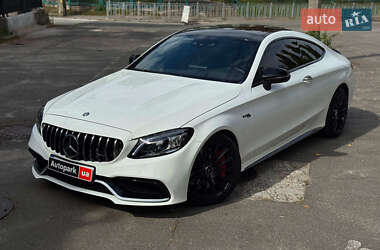 Купе Mercedes-Benz C-Class 2016 в 