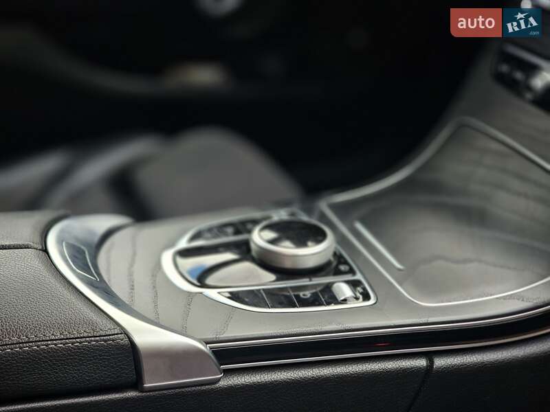 Універсал Mercedes-Benz C-Class 2019 в Львові