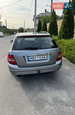 Універсал Mercedes-Benz C-Class 2011 в 