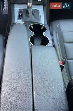 Купе Mercedes-Benz C-Class 2011 в 
