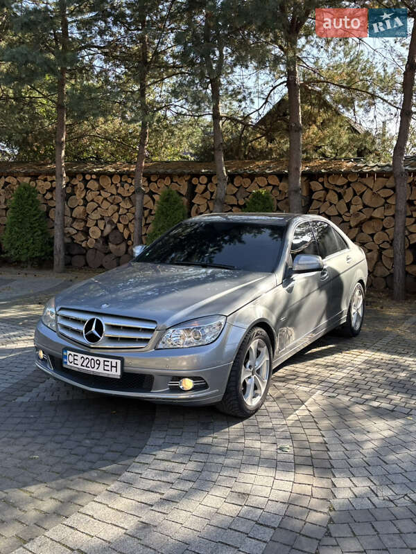 Седан Mercedes-Benz C-Class 2007 в Черновцах