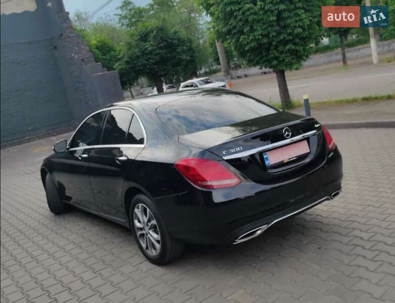 Седан Mercedes-Benz C-Class 2015 в Каменском