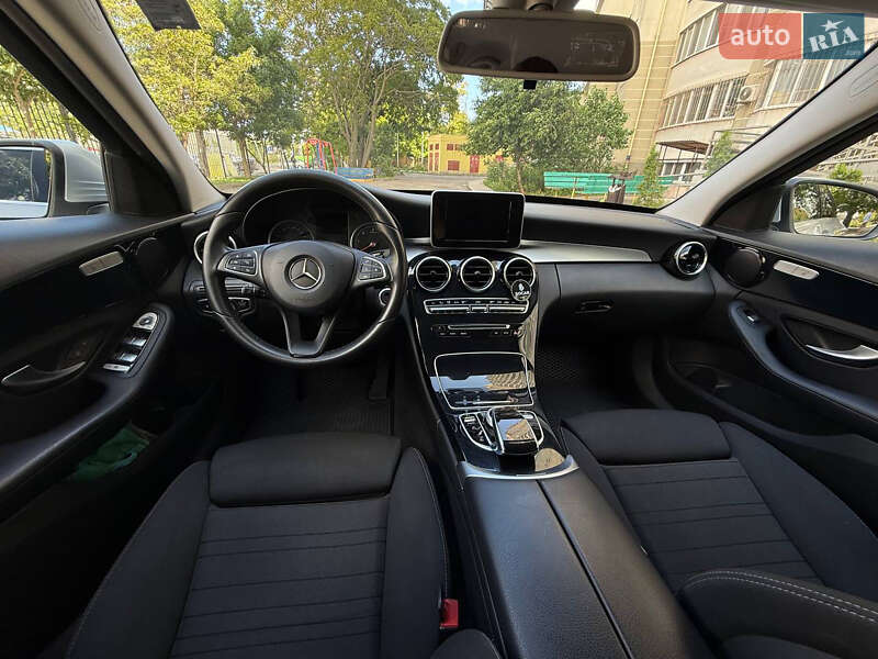 Універсал Mercedes-Benz C-Class 2017 в Одесі