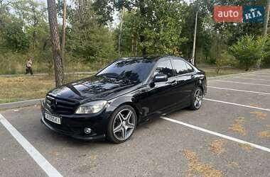 Mercedes-Benz C-Class 2007