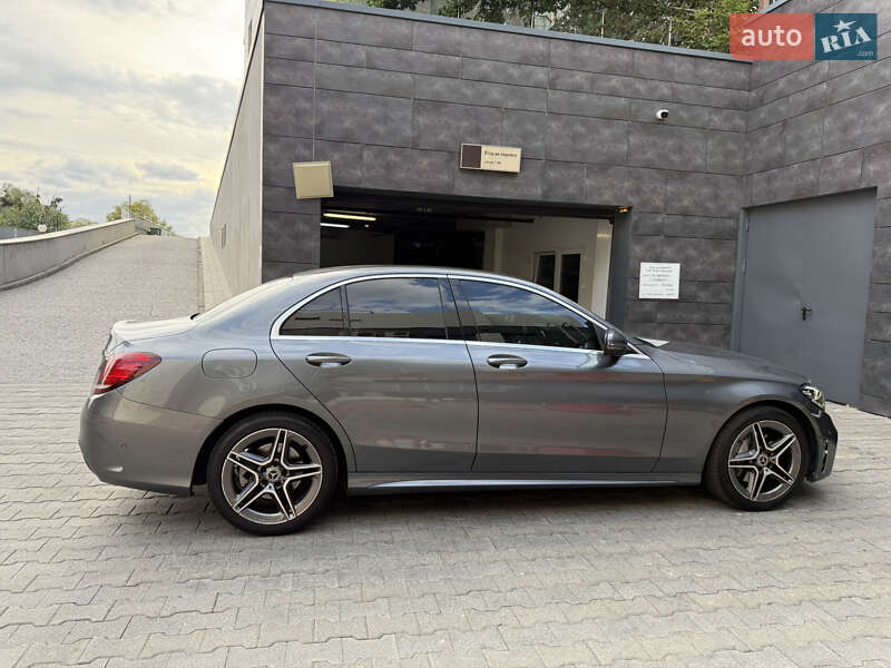 Седан Mercedes-Benz C-Class 2019 в Киеве фото 28 Седан Mercedes-Benz C-Class 2019 в Киеве