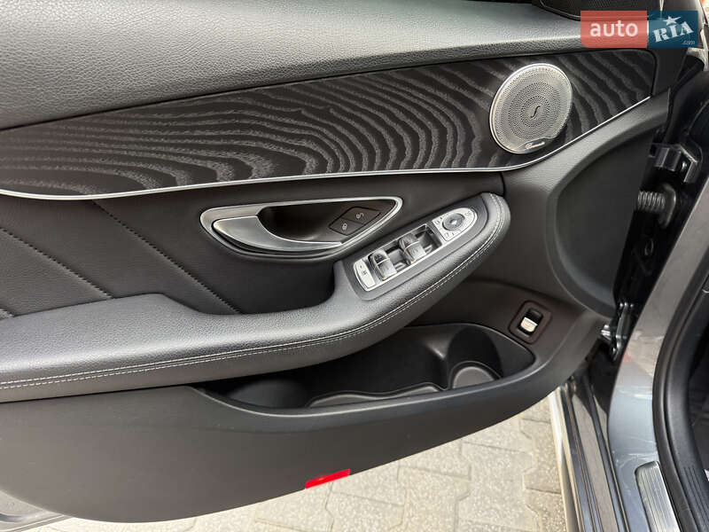 Седан Mercedes-Benz C-Class 2019 в Киеве фото 32 Седан Mercedes-Benz C-Class 2019 в Киеве