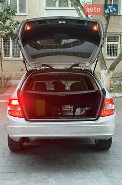 Универсал Mercedes-Benz C-Class 2008 в 