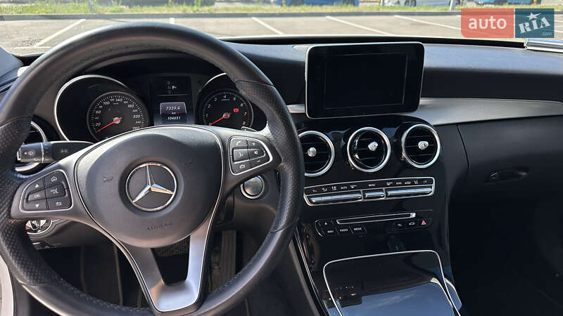 Седан Mercedes-Benz C-Class 2016 в Києві