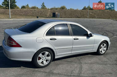 Седан Mercedes-Benz C-Class 2006 в 