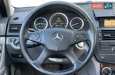 Седан Mercedes-Benz C-Class 2007 в 