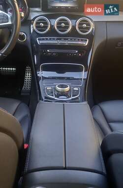 Седан Mercedes-Benz C-Class 2017 в 