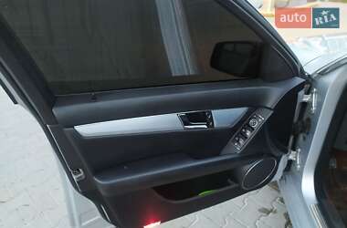 Универсал Mercedes-Benz C-Class 2009 в 