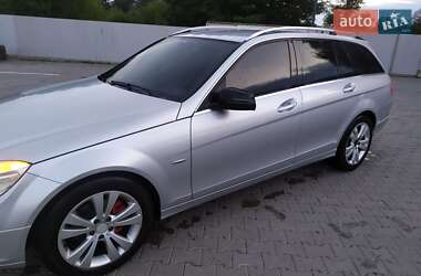 Универсал Mercedes-Benz C-Class 2009 в 