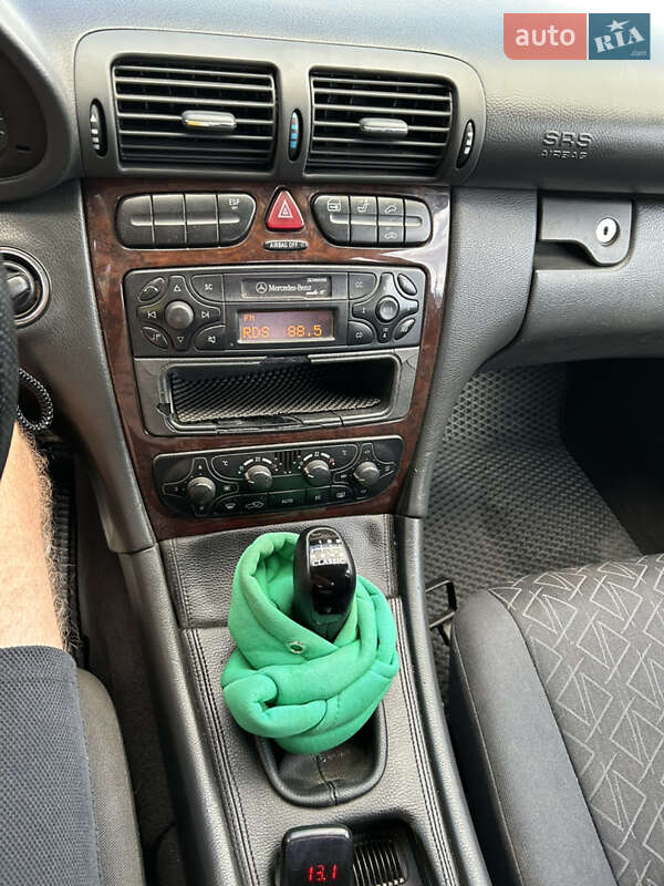 Седан Mercedes-Benz C-Class 2002 в Кривом Роге фото 9 Седан Mercedes-Benz C-Class 2002 в Кривом Роге
