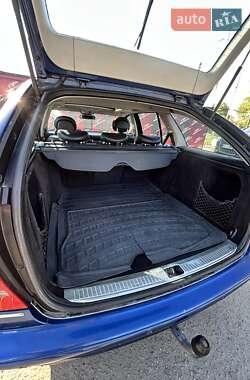 Универсал Mercedes-Benz C-Class 2004 в 