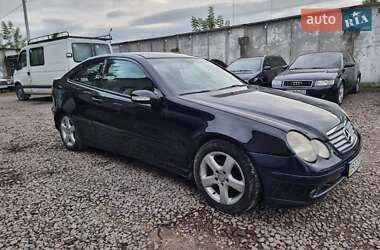 Купе Mercedes-Benz C-Class 2001 в 