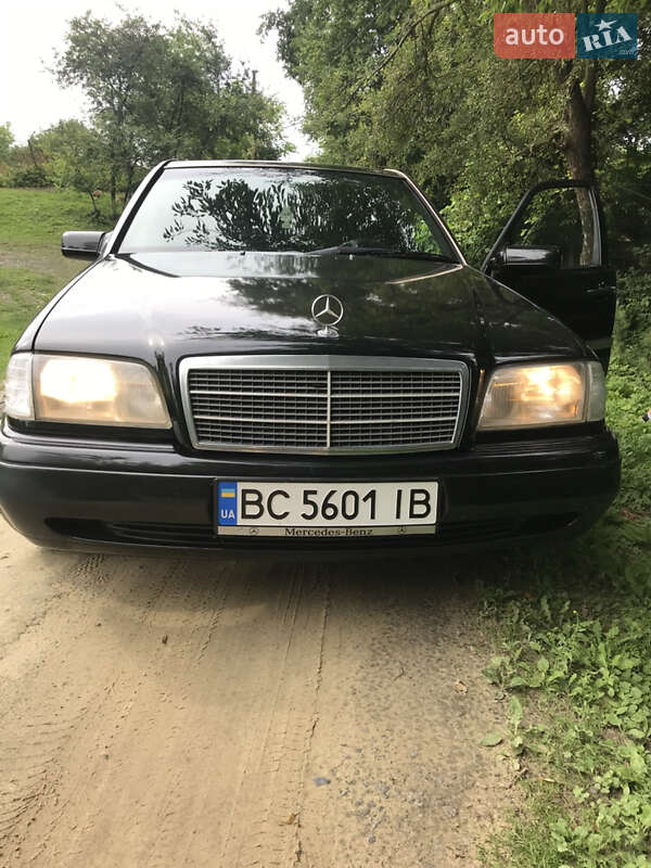 Седан Mercedes-Benz C-Class 1995 в 