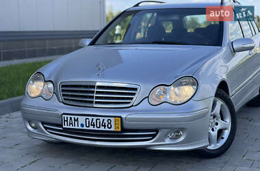 Универсал Mercedes-Benz C-Class 2005 в 