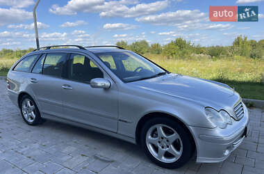 Универсал Mercedes-Benz C-Class 2005 в 