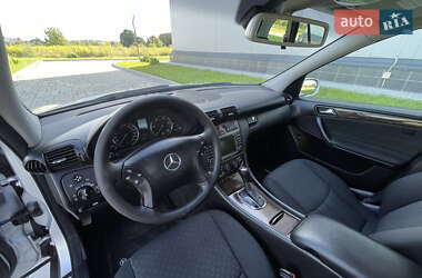 Универсал Mercedes-Benz C-Class 2005 в 