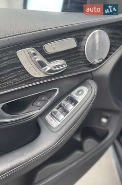 Седан Mercedes-Benz C-Class 2015 в 